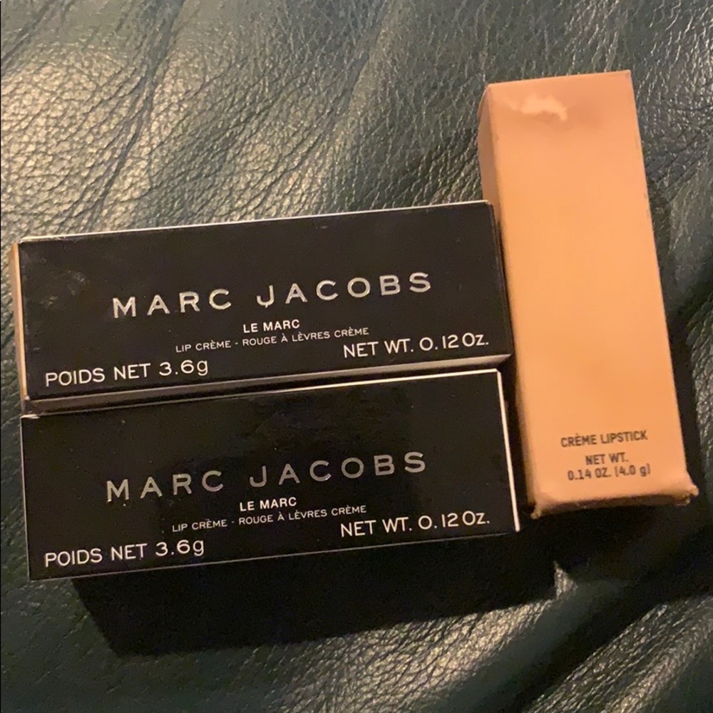 3 LiPSTiCKS FOR THE PRiCE OF 1!